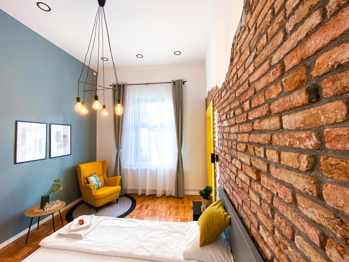 Cluj Aparthotel Esterno foto