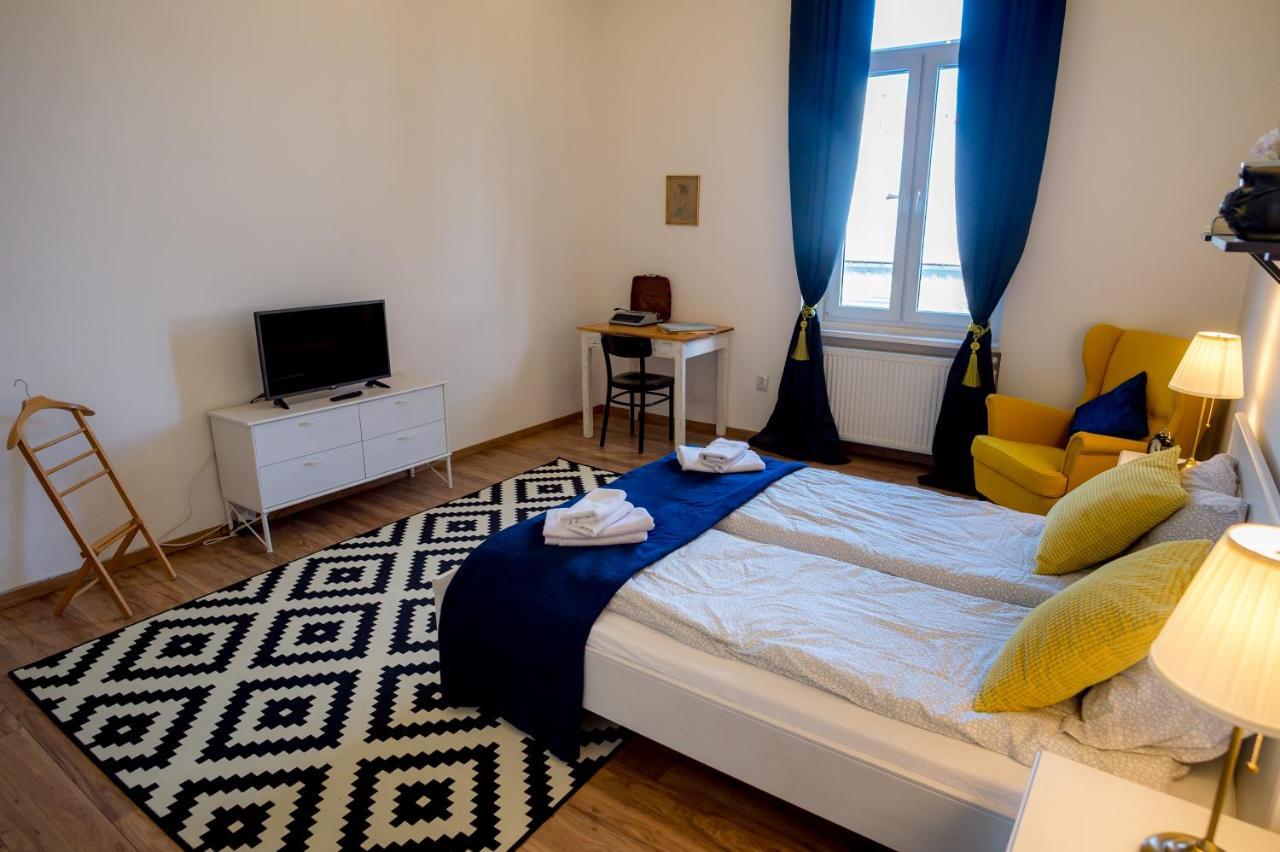 Cluj Aparthotel Esterno foto